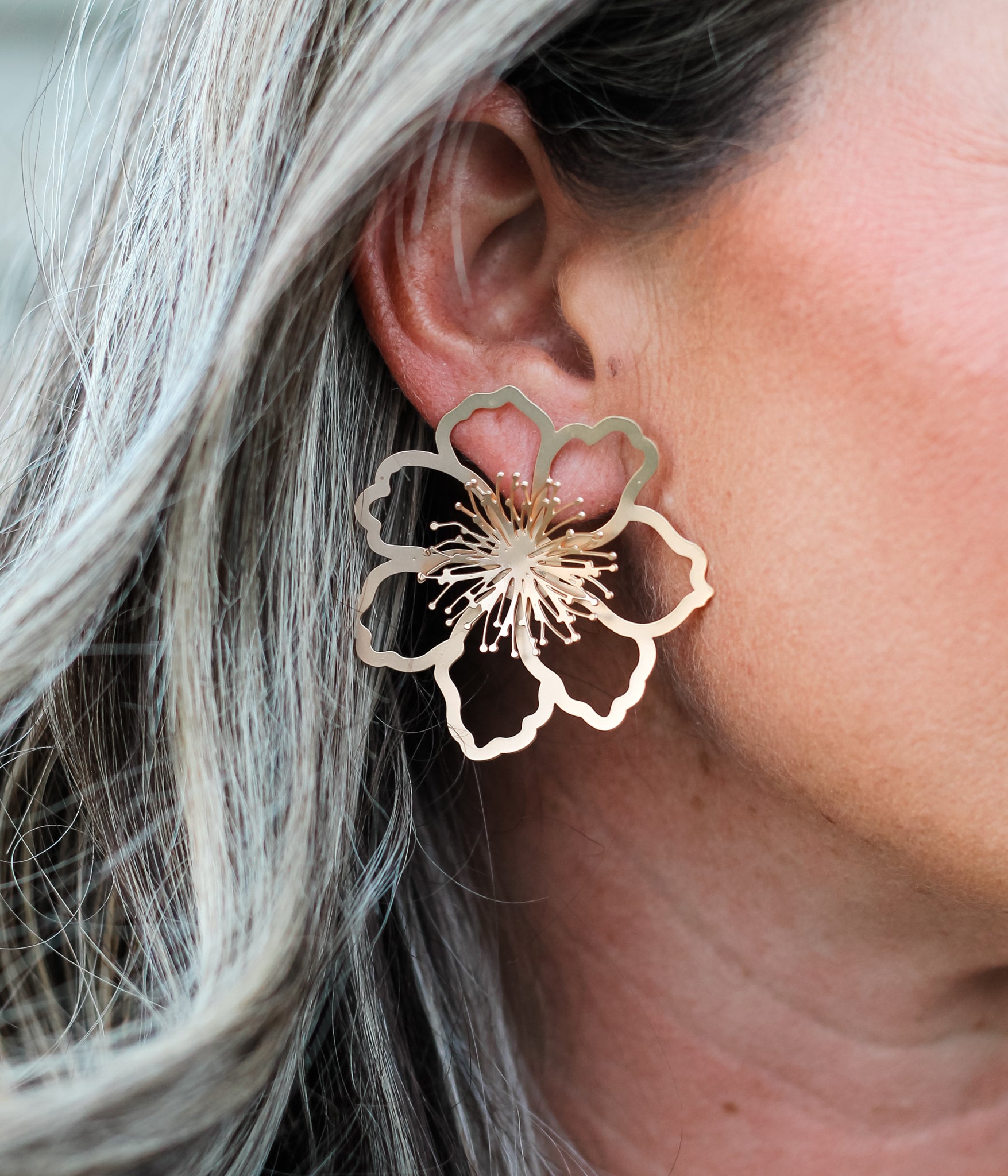 Brynlee Gold Flower Earrings