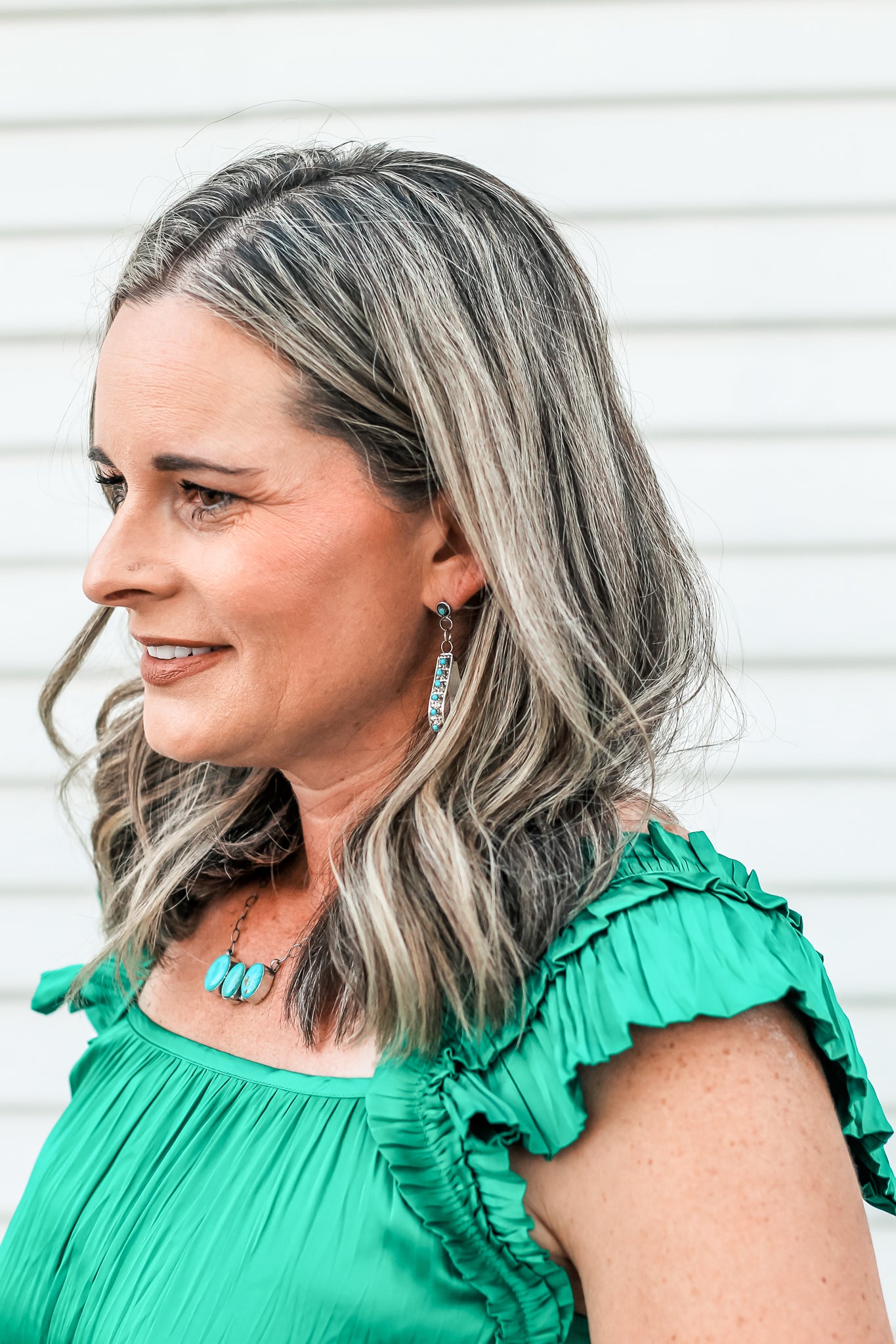 Crinkled Ruffled Shoulder Midi Dress in Emerald Green