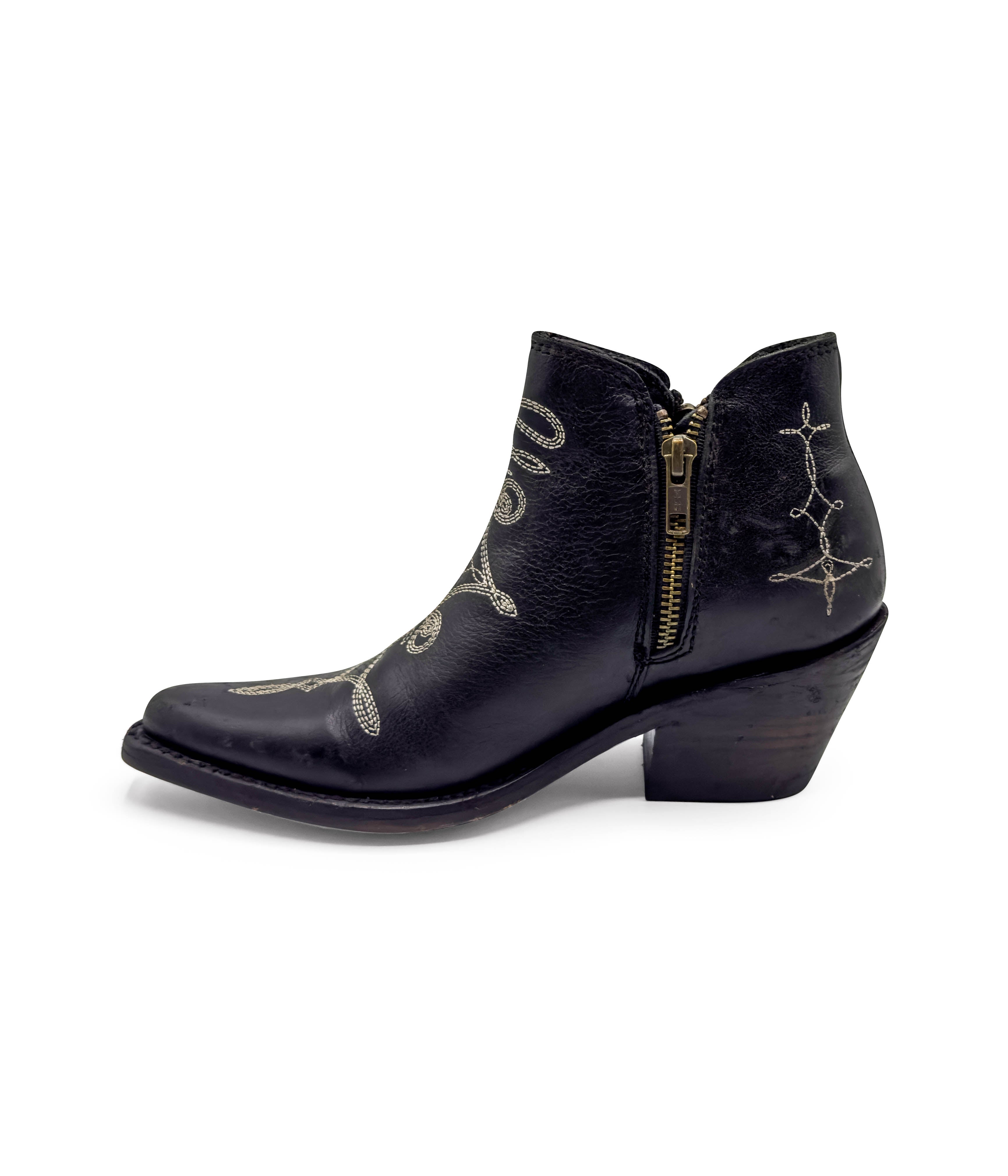 Dalia Ankle Boots in Black