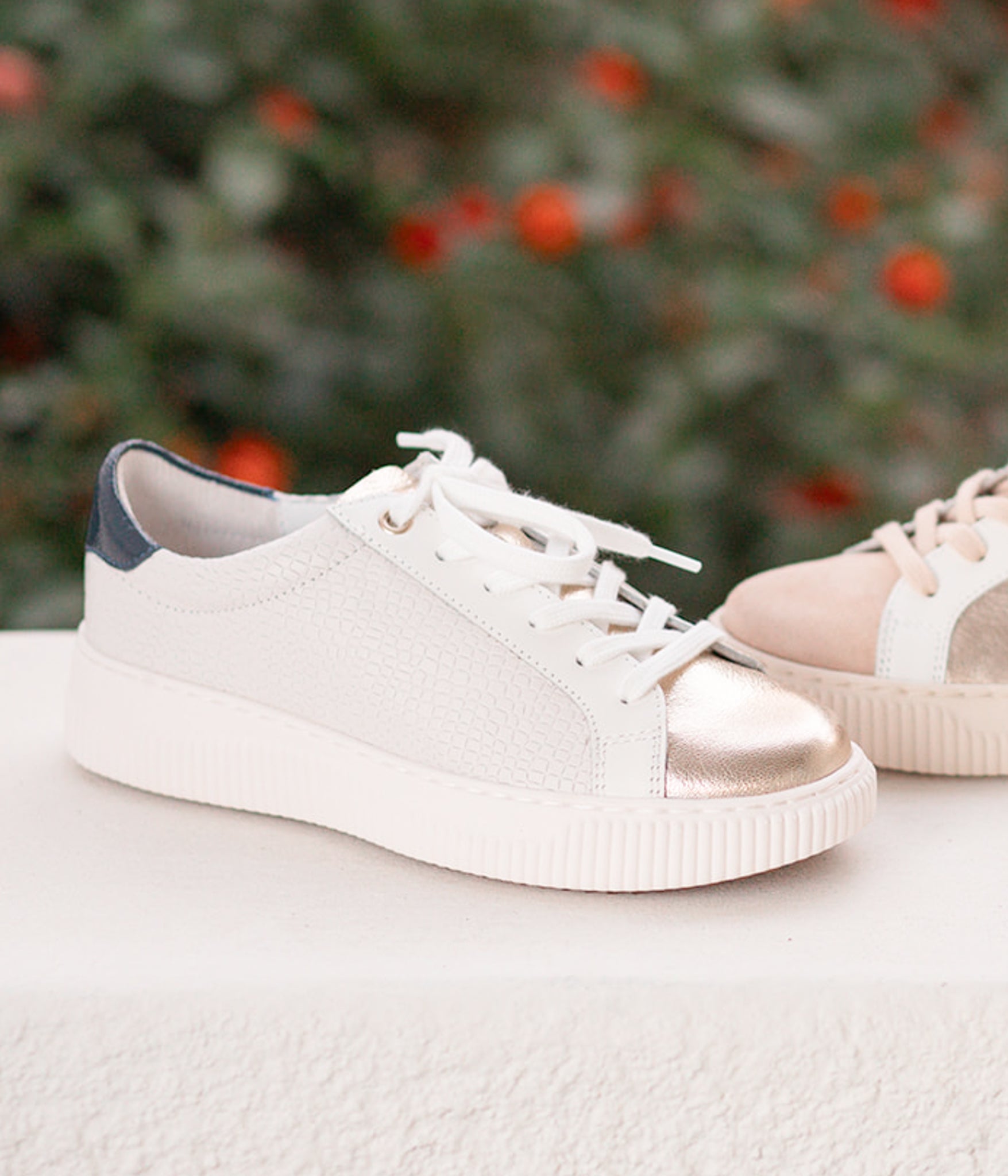 Fianna Sneakers in White Croc and Gold