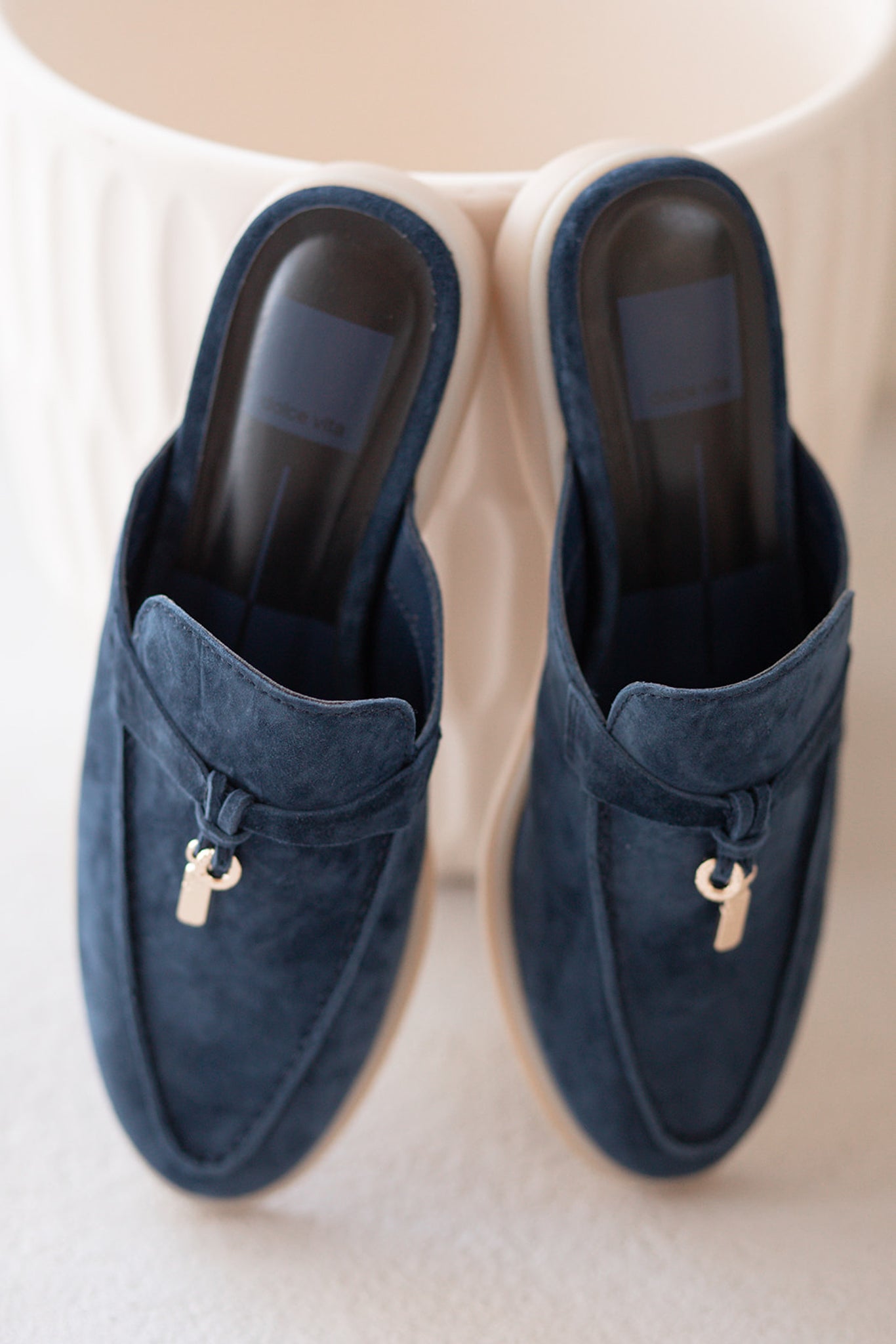 Dolce Vita Lasail Flats in Navy Blue Suede